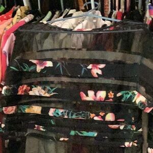 #014 Blouse Black Sheer And Floral Summer Top One Only Ignore Other Listing